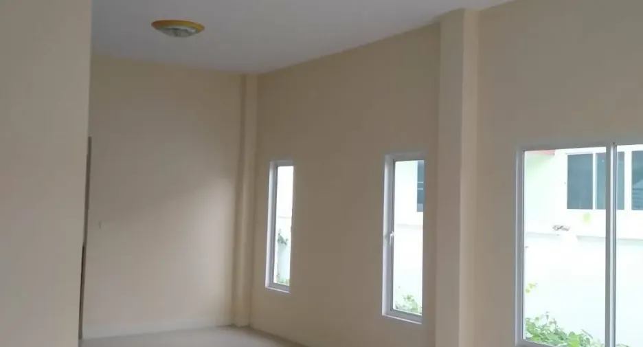 For rent 3 bed house in Mueang Rayong, Rayong