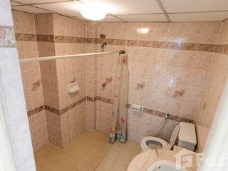 For sale 2 bed condo in Khlong Luang, Pathum Thani