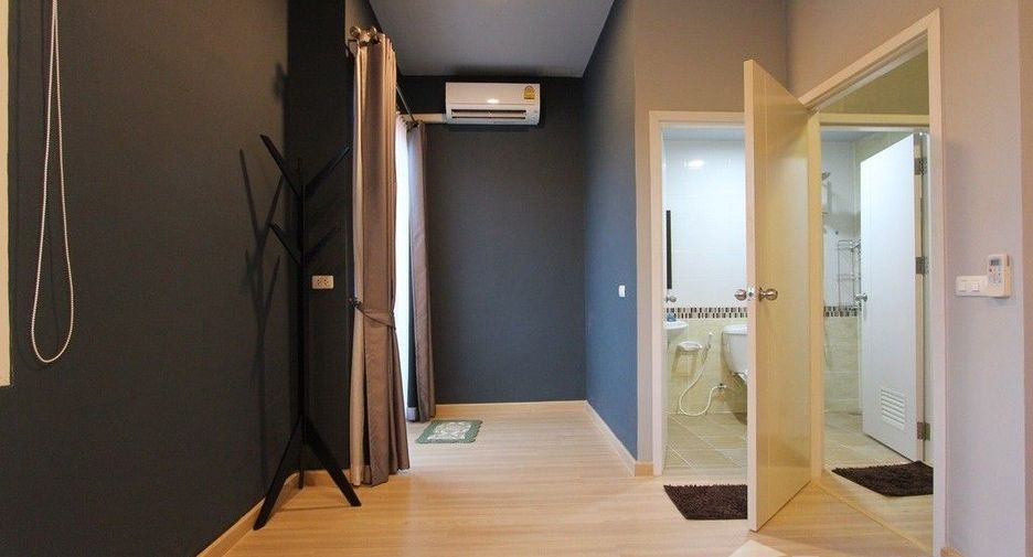 For sale 3 bed townhouse in Mueang Nakhon Pathom, Nakhon Pathom