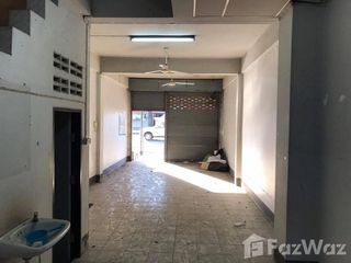 For sale 2 bed townhouse in Mueang Chiang Rai, Chiang Rai
