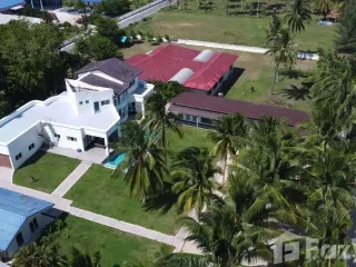 For sale 5 bed villa in Tha Sala, Nakhon Si Thammarat