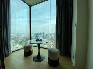 For rent 2 bed condo in Pathum Wan, Bangkok