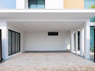 For rent 4 Beds villa in Mueang Chiang Mai, Chiang Mai