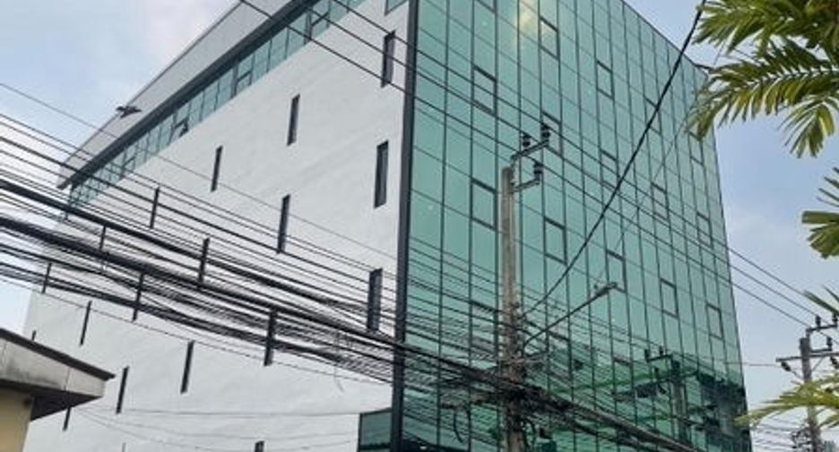 For rent そして for sale 1 Beds office in Lat Phrao, Bangkok