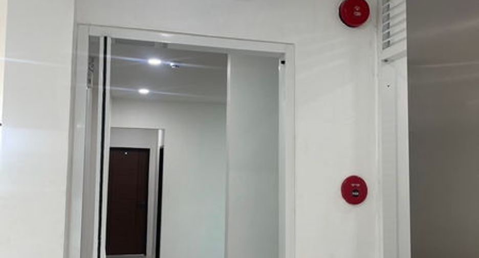 For rent そして for sale 1 Beds office in Lat Phrao, Bangkok
