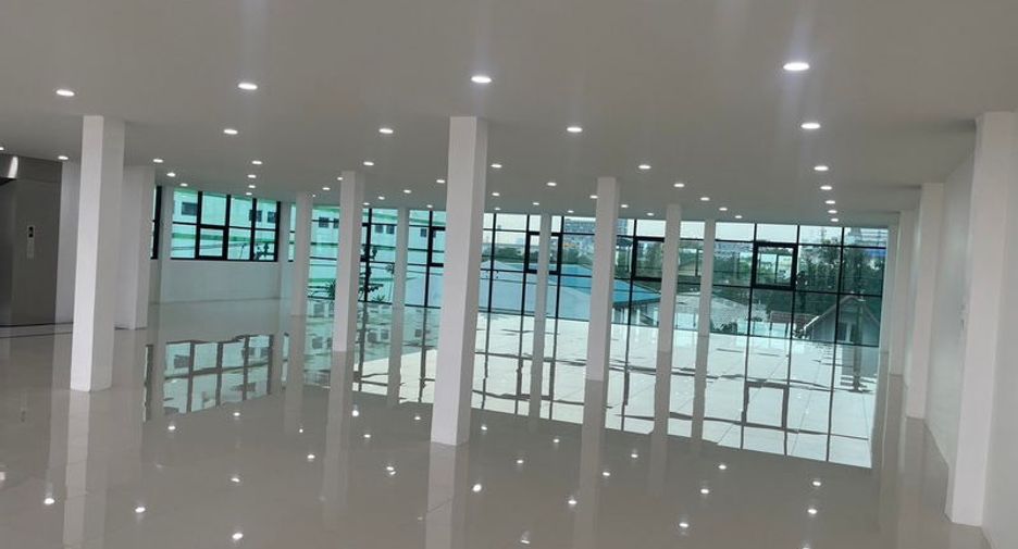 For rent そして for sale 1 Beds office in Lat Phrao, Bangkok