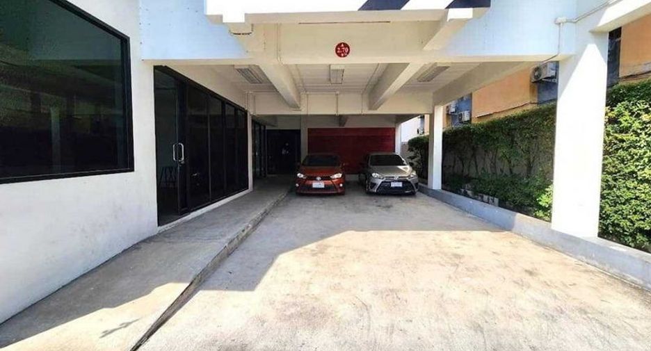 For rent and for sale 1 bed office in Din Daeng, Bangkok