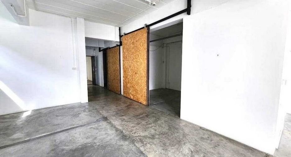 For rent and for sale 1 bed office in Din Daeng, Bangkok