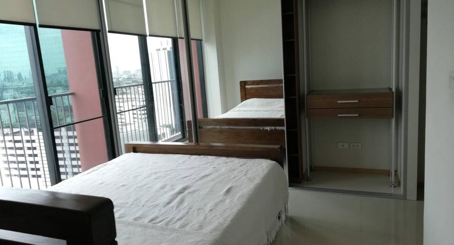 For rent 1 bed condo in Phaya Thai, Bangkok