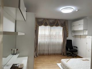 For sale 2 Beds condo in Bang Phlat, Bangkok