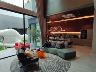 For sale 4 Beds house in Bang Na, Bangkok