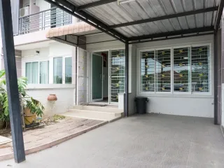 For sale 2 bed townhouse in Hua Hin, Prachuap Khiri Khan