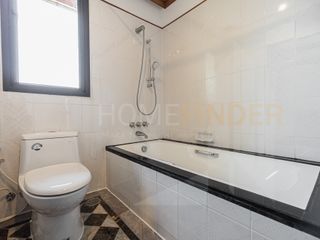 For sale 3 Beds house in Khlong San, Bangkok