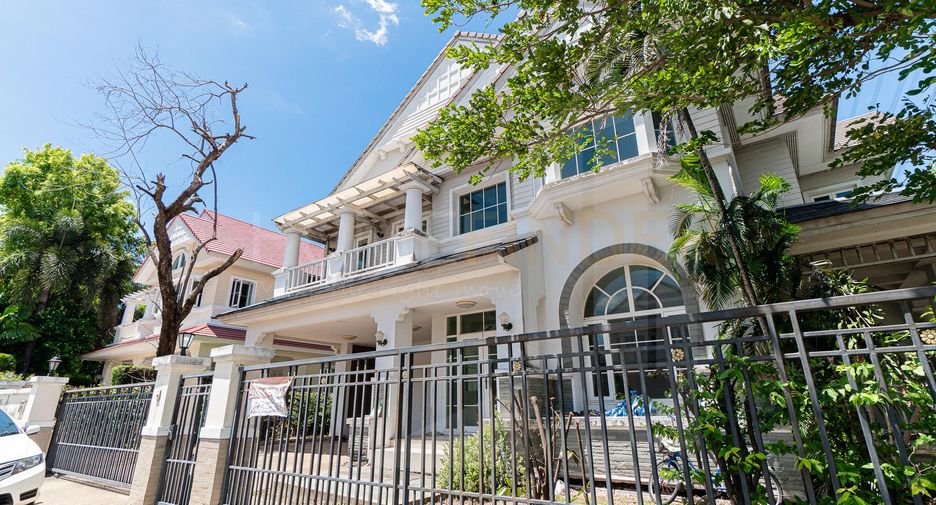 For sale 3 bed house in Pak Kret, Nonthaburi