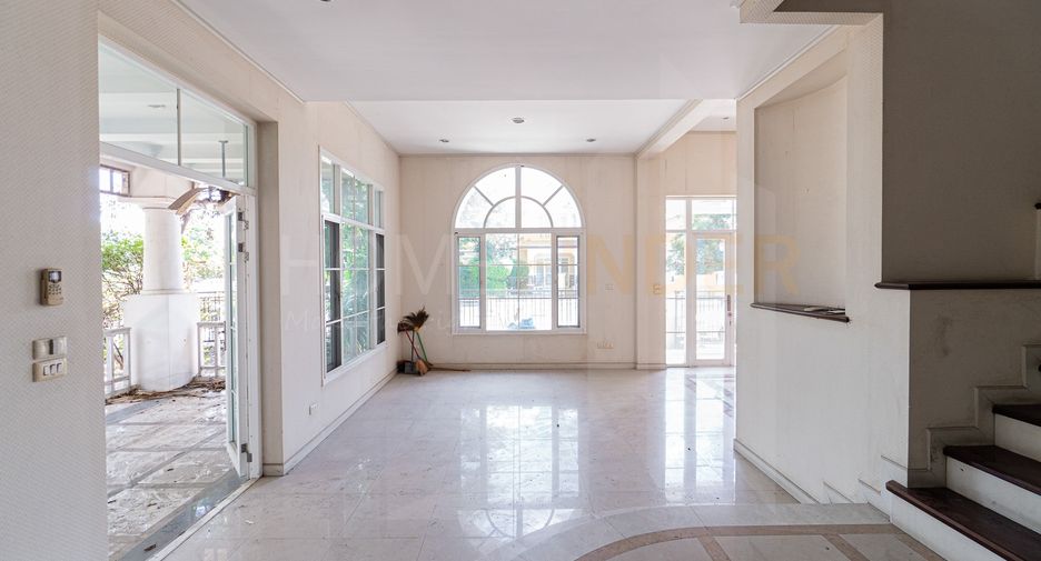 For sale 3 bed house in Pak Kret, Nonthaburi