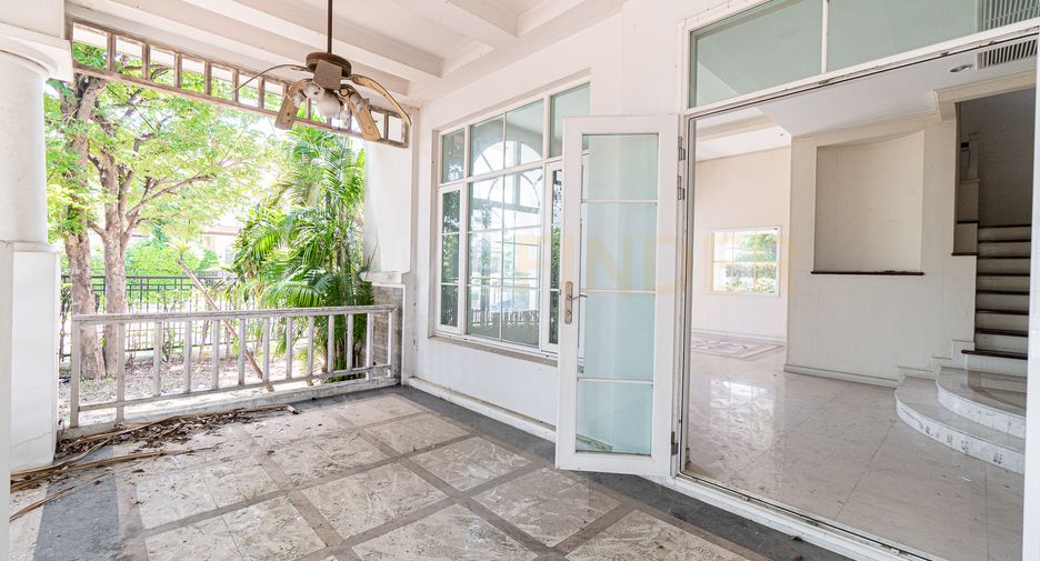 For sale 3 bed house in Pak Kret, Nonthaburi