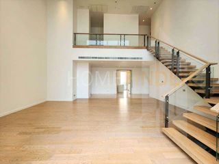 For sale 4 Beds house in Khlong San, Bangkok
