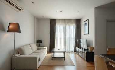 For sale 2 bed condo in Phaya Thai, Bangkok
