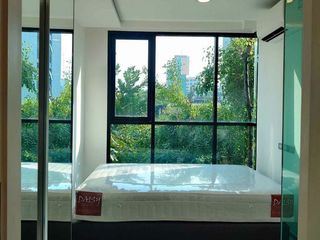 For sale 1 bed condo in Khlong Toei, Bangkok
