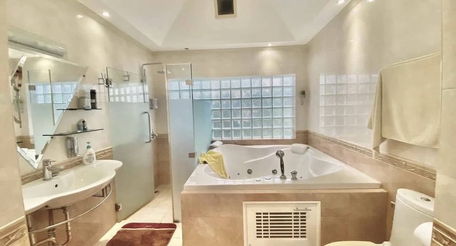 For sale 3 Beds condo in Cha Am, Phetchaburi