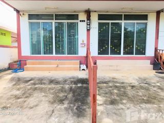 For sale 10 bed townhouse in Muak Lek, Saraburi
