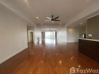 For rent 4 bed condo in Watthana, Bangkok
