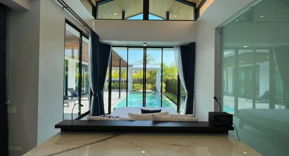 For rent 4 bed villa in Mueang Phuket, Phuket