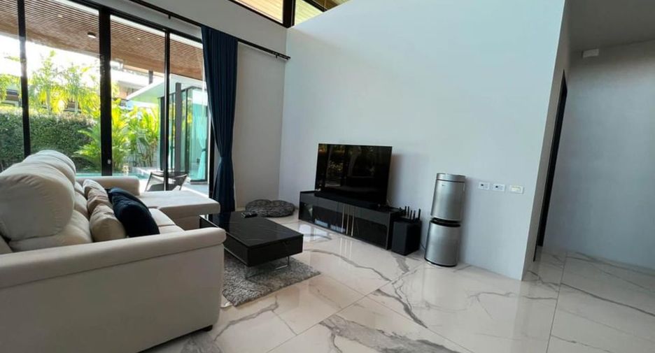 For rent 4 bed villa in Mueang Phuket, Phuket