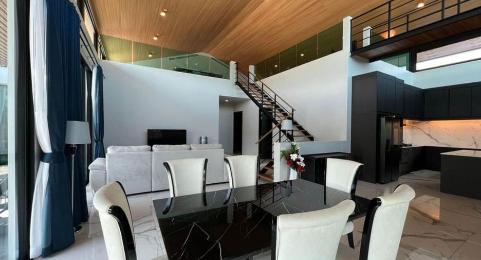 For rent 4 bed villa in Mueang Phuket, Phuket