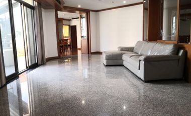 For rent 3 Beds condo in Khlong Toei, Bangkok