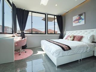 For sale 7 bed house in Bang Lamung, Chonburi