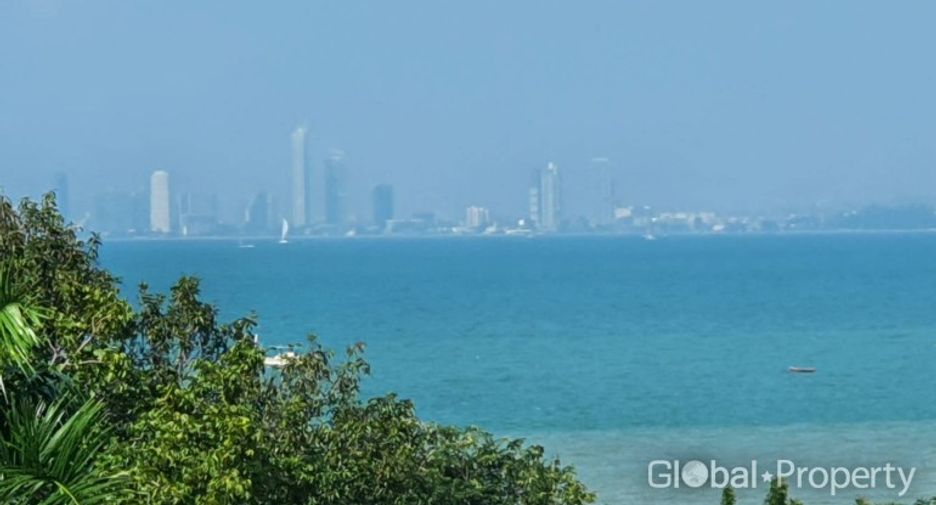 À vendre 2 chambres condo à Sattahip, Chonburi