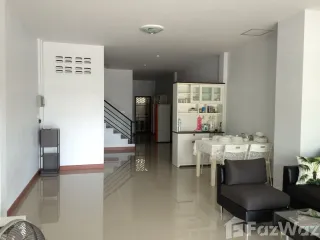 For sale 2 bed townhouse in Khanom, Nakhon Si Thammarat