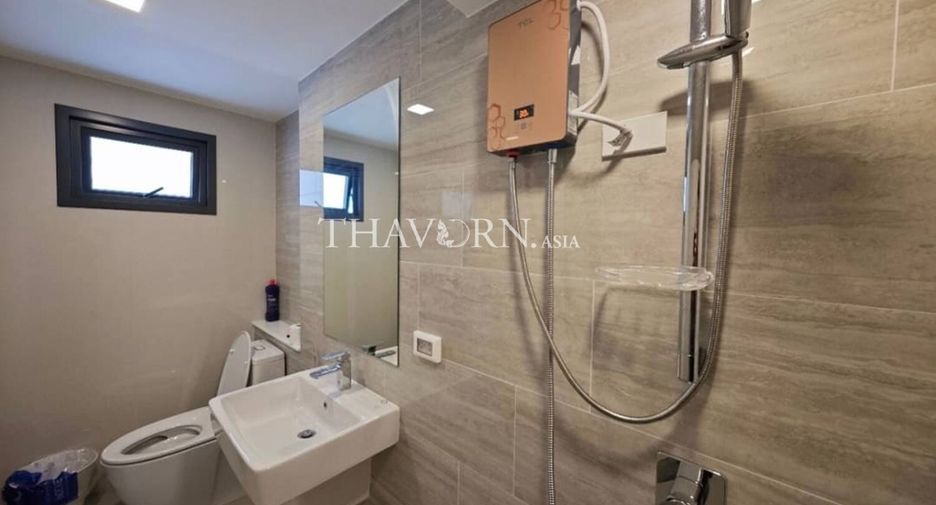 Casa en venta de 4 habitaciones en Bang Lamung, Chonburi