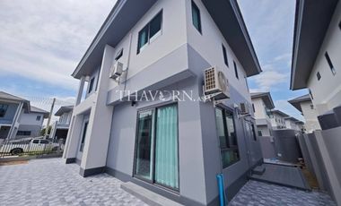 Casa en venta de 4 habitaciones en Bang Lamung, Chonburi