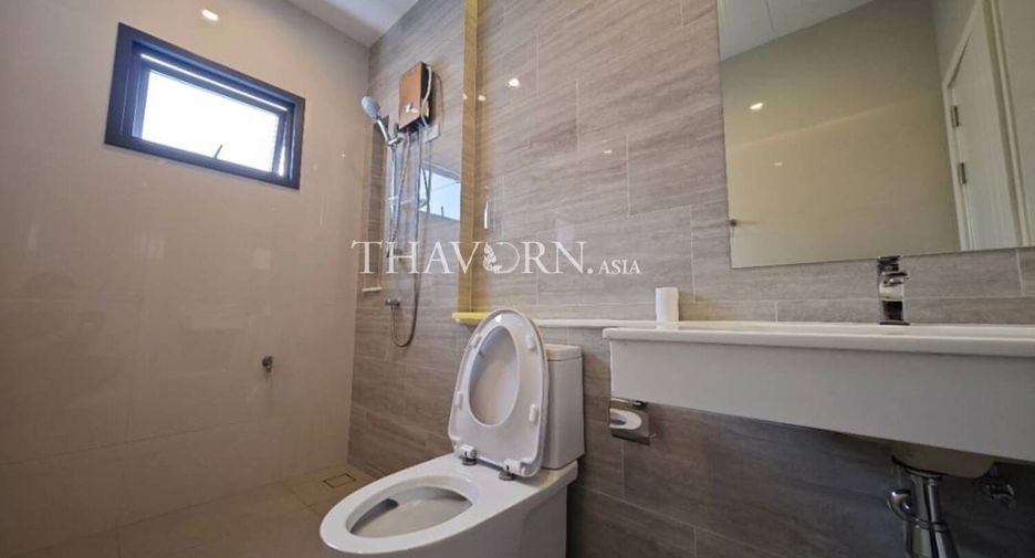 Casa en venta de 4 habitaciones en Bang Lamung, Chonburi