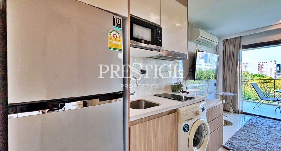 For sale studio condo in Bang Lamung, Chonburi