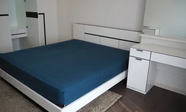 For rent 2 Beds condo in Sathon, Bangkok