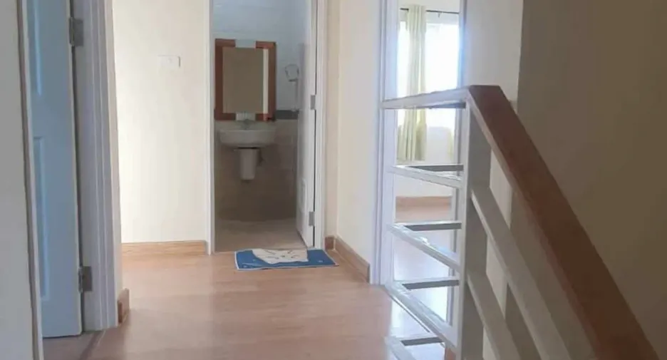 For rent 4 bed townhouse in Nong Khaem, Bangkok