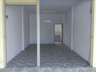 For sale 5 bed house in Mueang Lop Buri, Lopburi
