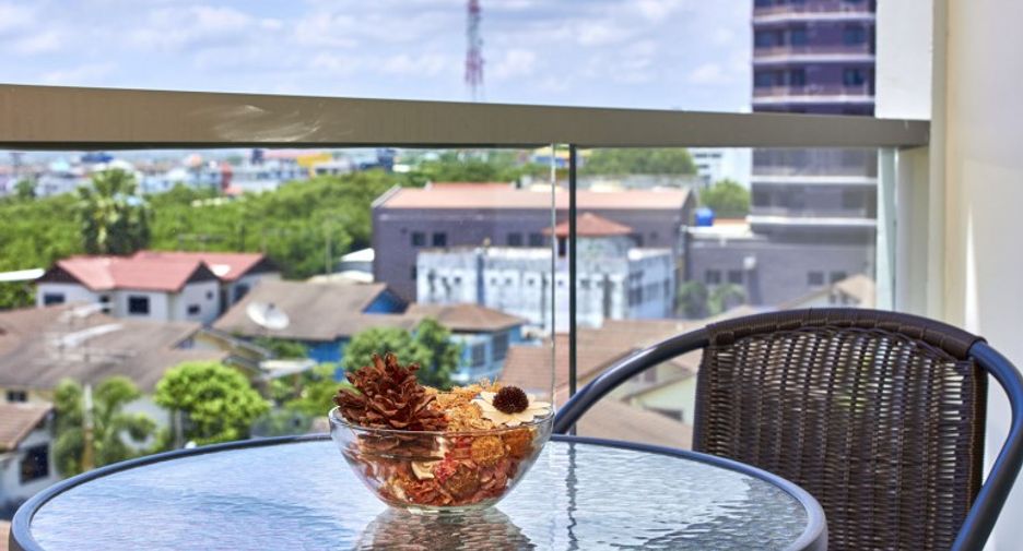 For sale 2 bedrooms condo in Bang Lamung, Chonburi