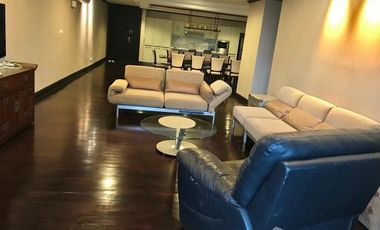 For rent 4 bed condo in Watthana, Bangkok