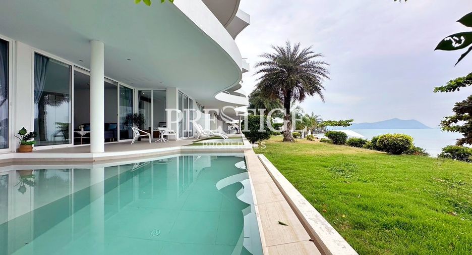 For sale 3 bedrooms condo in Sattahip, Chonburi