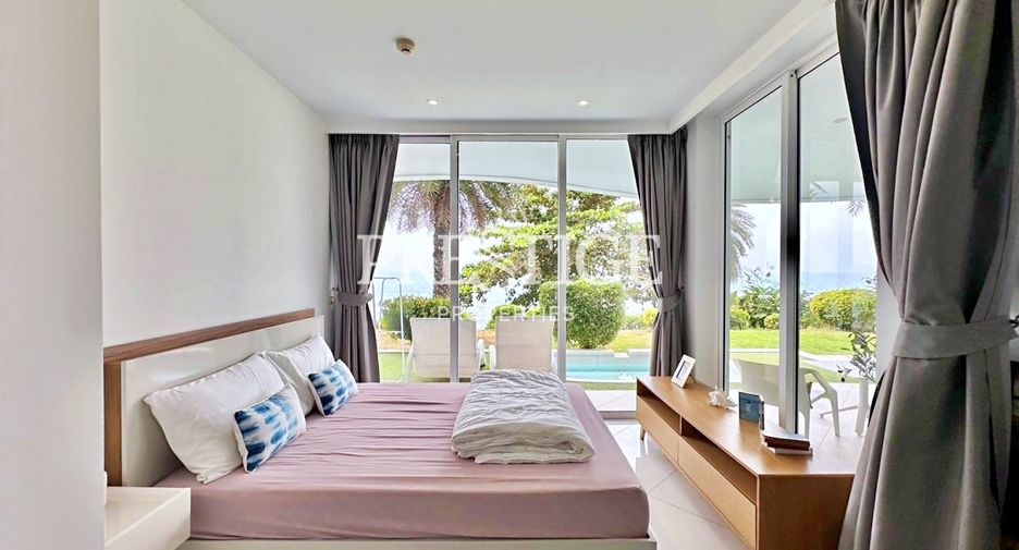 For sale 3 bedrooms condo in Sattahip, Chonburi