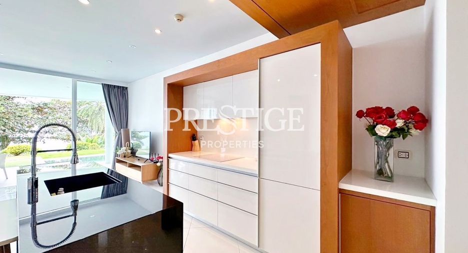 For sale 3 bedrooms condo in Sattahip, Chonburi