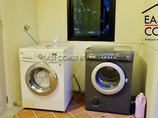 À vendre et à louer 3 chambres maison à Bang Lamung, Chonburi