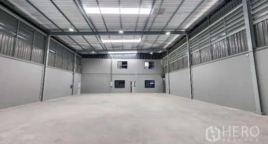 For rent warehouse in Bang Bo, Samut Prakan