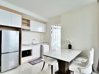 Condo en venta de 2 habitaciones en Bang Saray, Pattaya