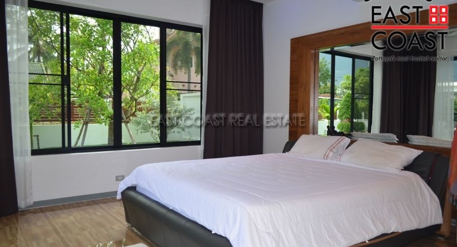 For sale 4 bed house in Bang Lamung, Chonburi