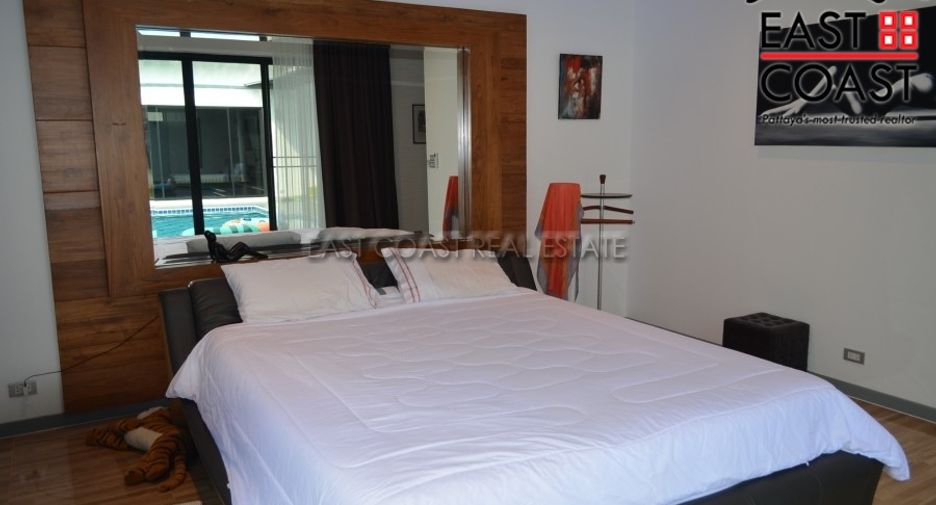 For sale 4 bed house in Bang Lamung, Chonburi